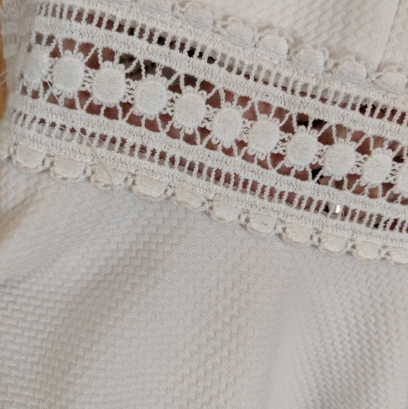 Alya white dress with see-through lace midriff - Picture 2 of 4